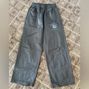 Gray Becker Bulldog sweatpants